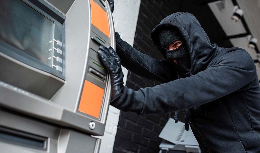 haker-bankomat.jpg