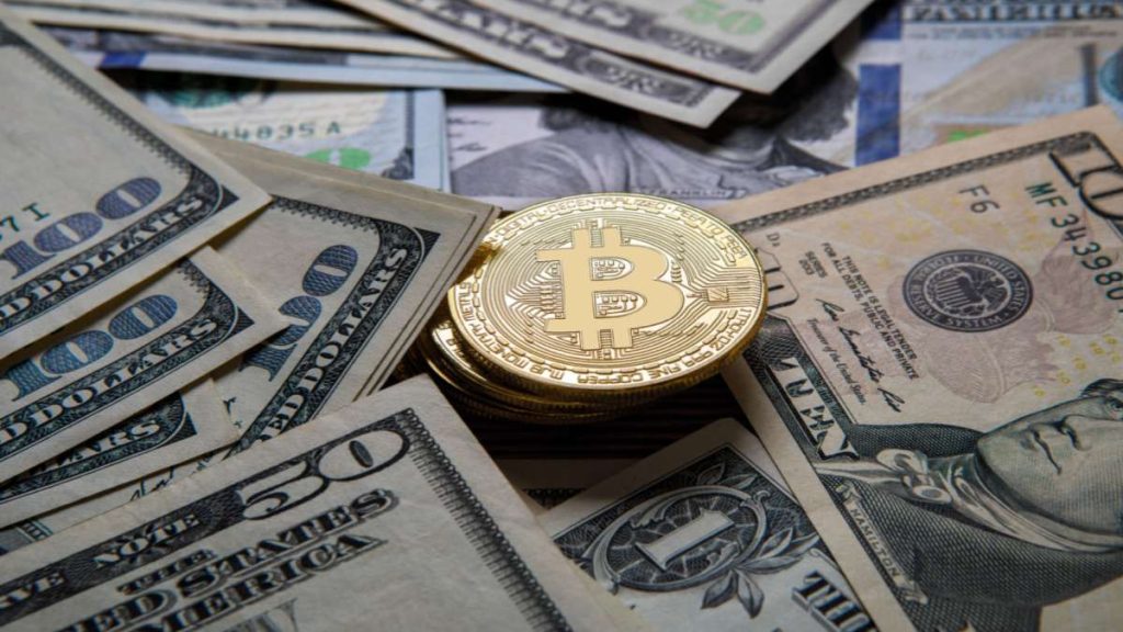 kriptovalyuta-bitkoin-bitcoin-dollar.jpg