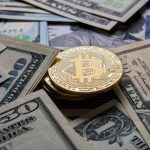 kriptovalyuta-bitkoin-bitcoin-dollar.jpg