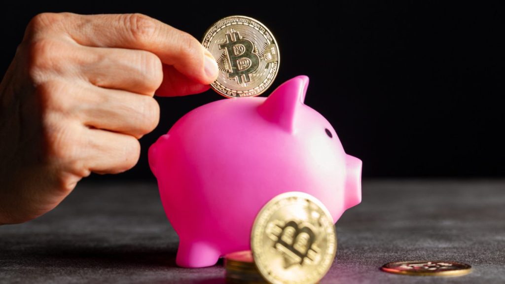 btc-hodlers-accumulate.jpg